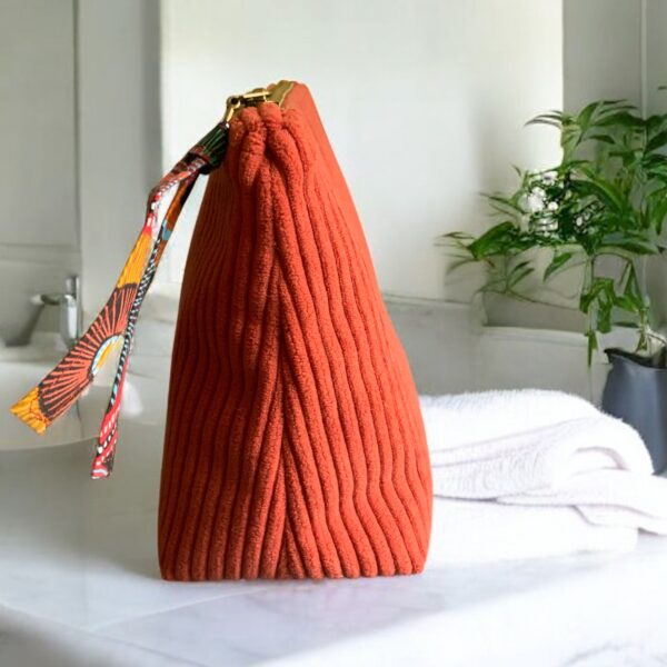 Trousse de toilette triangle S – Image 2